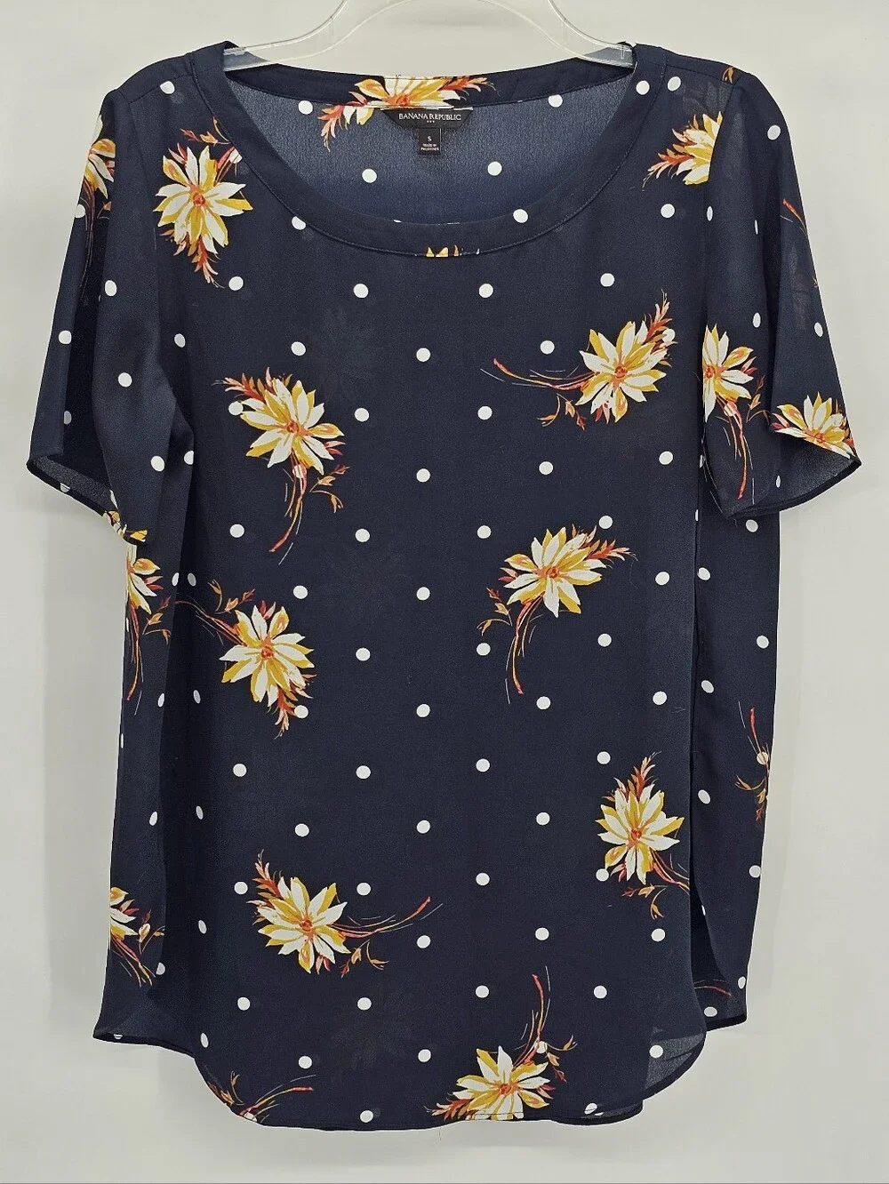 Navy Blue Banana Republic Blouse - Picture 4 of 8